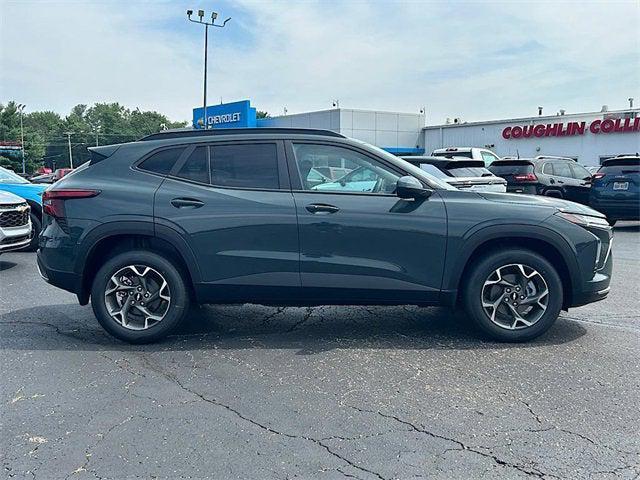 new 2025 Chevrolet Trax car, priced at $25,299