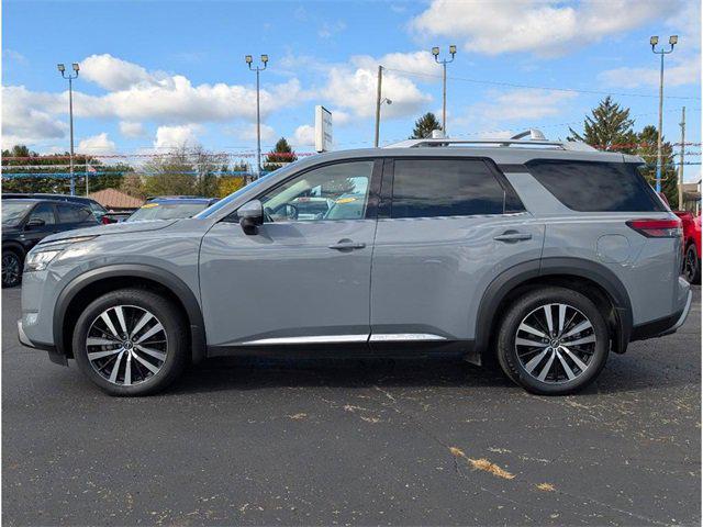 used 2024 Nissan Pathfinder car, priced at $40,042
