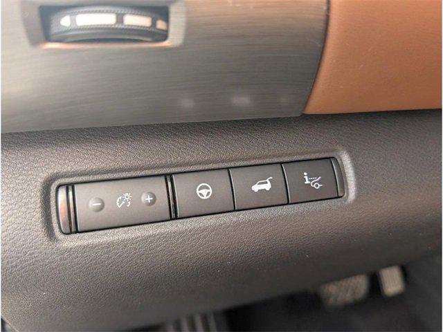 used 2024 Nissan Pathfinder car, priced at $40,042