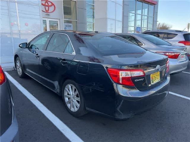 used 2013 Toyota Camry Hybrid car, priced at $8,500