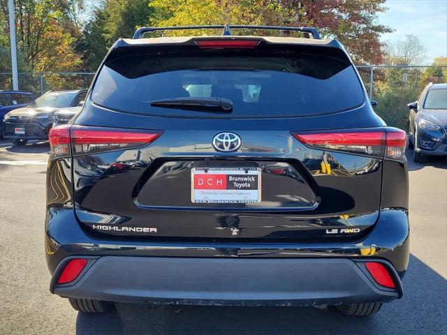 used 2020 Toyota Highlander car, priced at $24,995