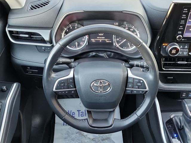 used 2022 Toyota Highlander car, priced at $35,863