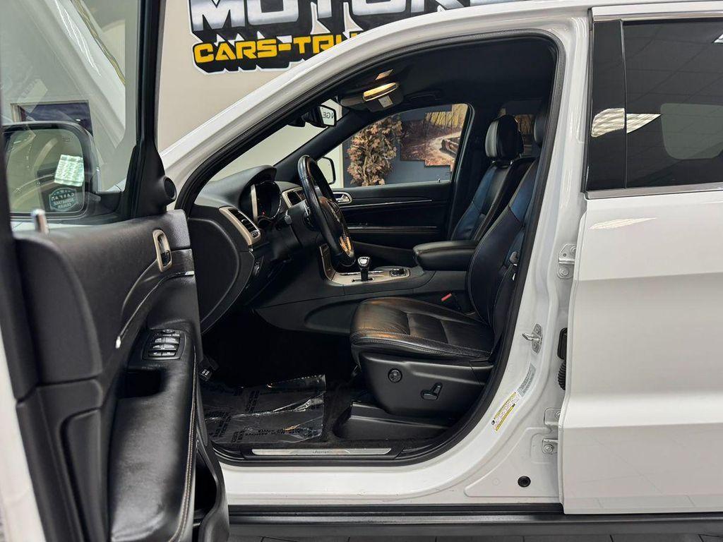 used 2015 Jeep Grand Cherokee car, priced at $12,999