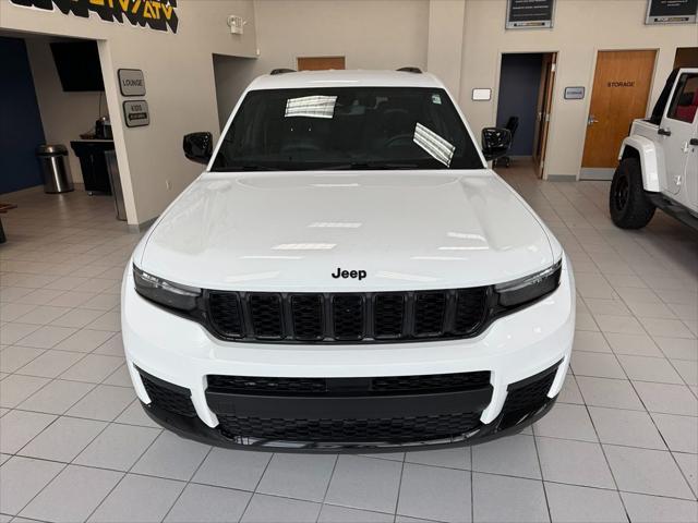 used 2023 Jeep Grand Cherokee L car, priced at $30,599