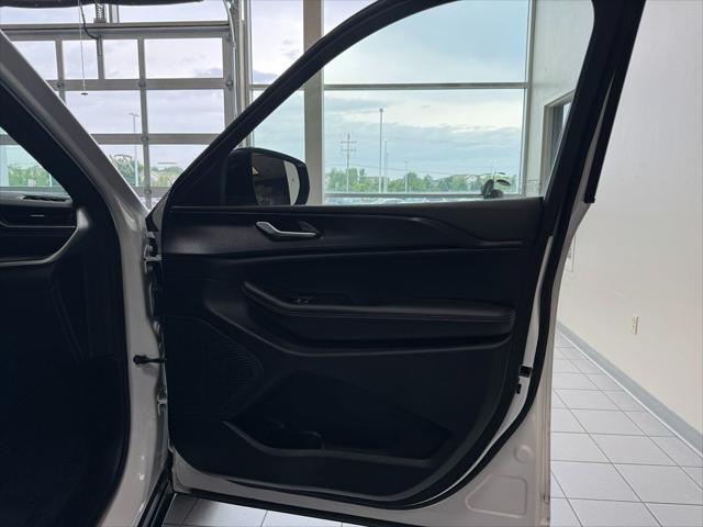 used 2023 Jeep Grand Cherokee L car, priced at $30,599