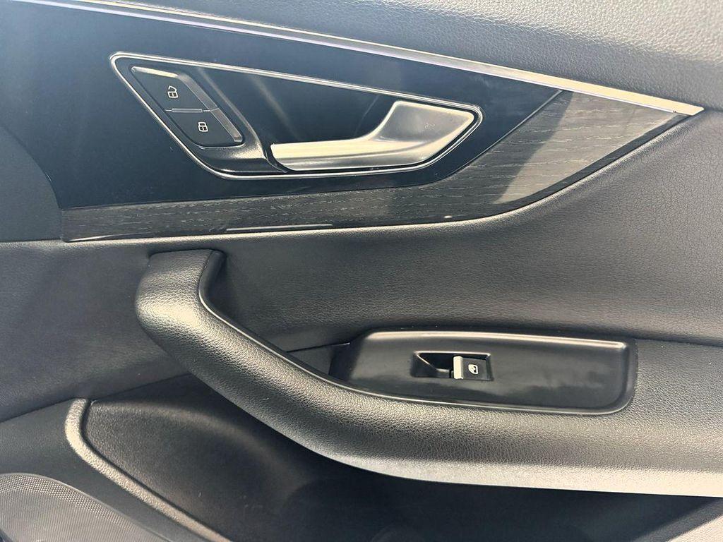 used 2017 Audi Q7 car, priced at $17,999
