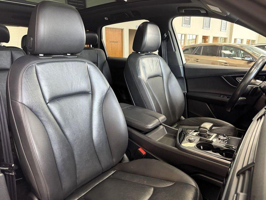 used 2017 Audi Q7 car, priced at $17,999