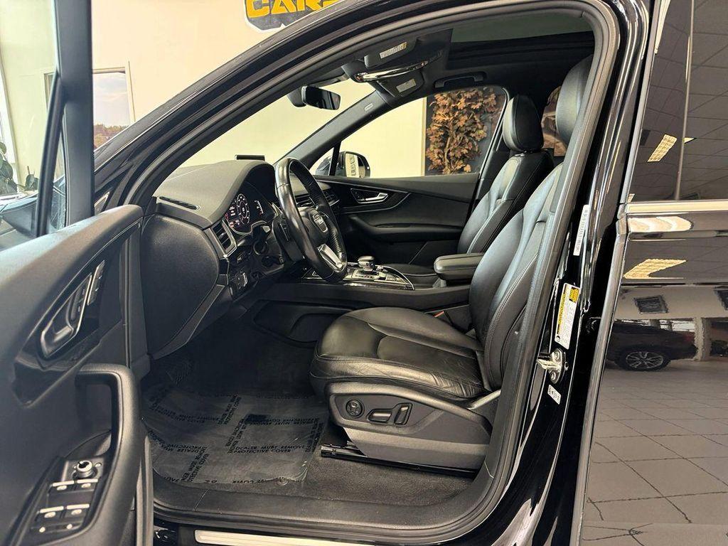 used 2017 Audi Q7 car, priced at $17,999