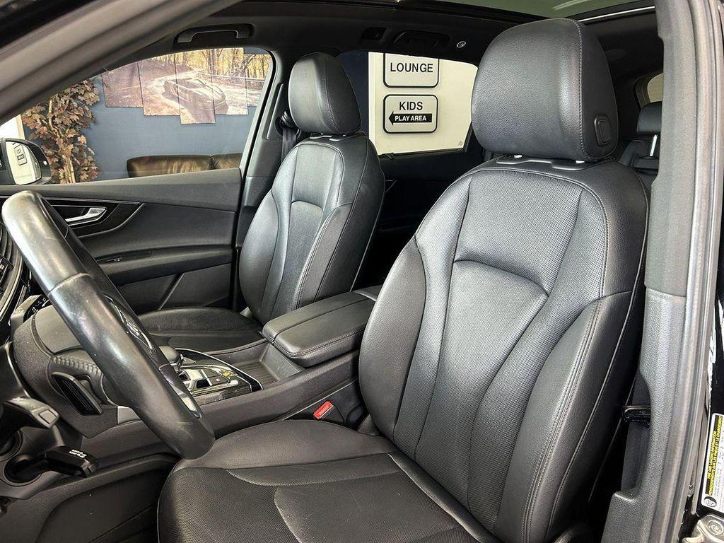 used 2018 Audi Q7 car, priced at $19,777