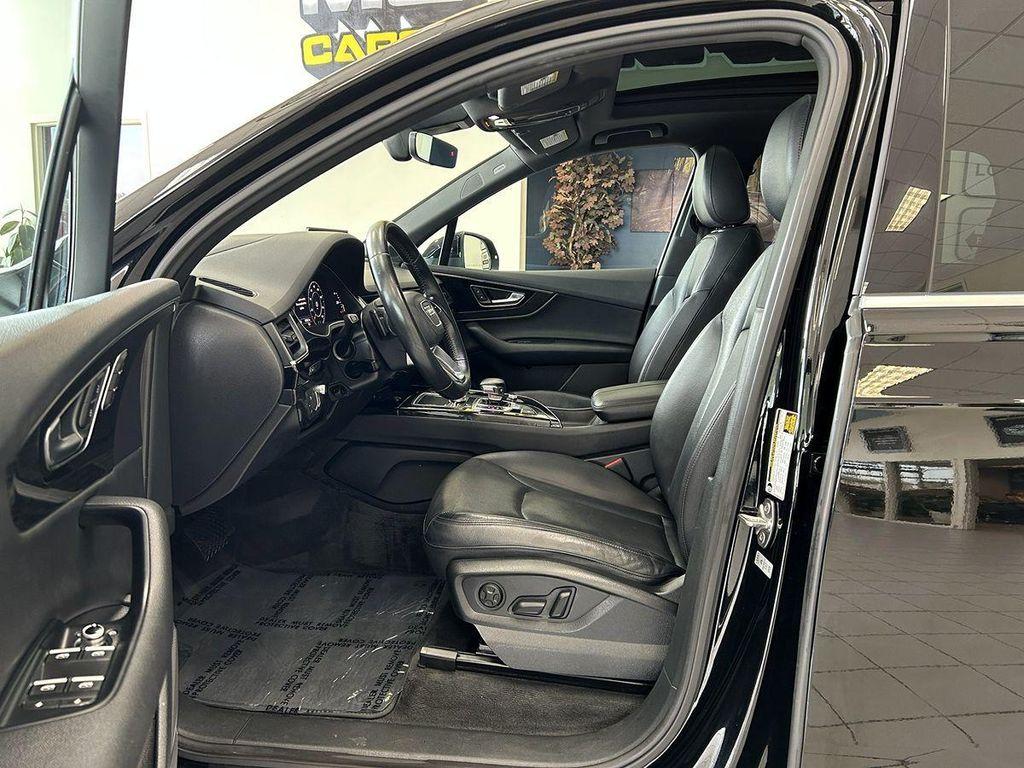 used 2018 Audi Q7 car, priced at $19,777