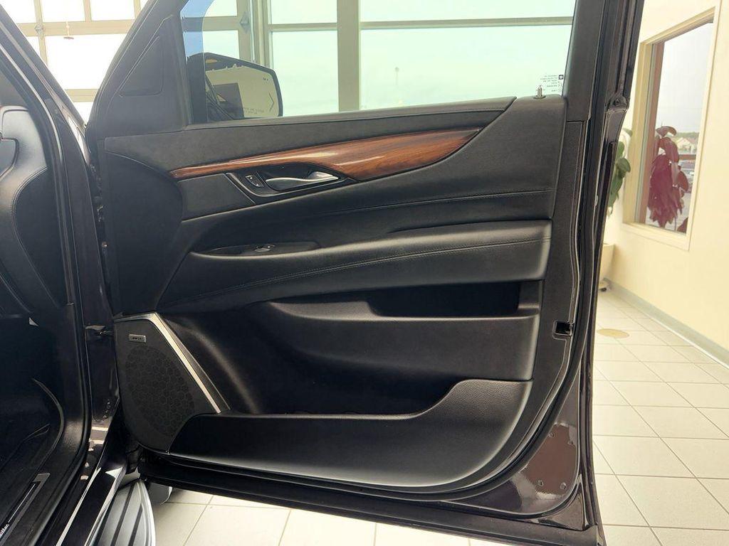 used 2015 Cadillac Escalade car, priced at $29,777