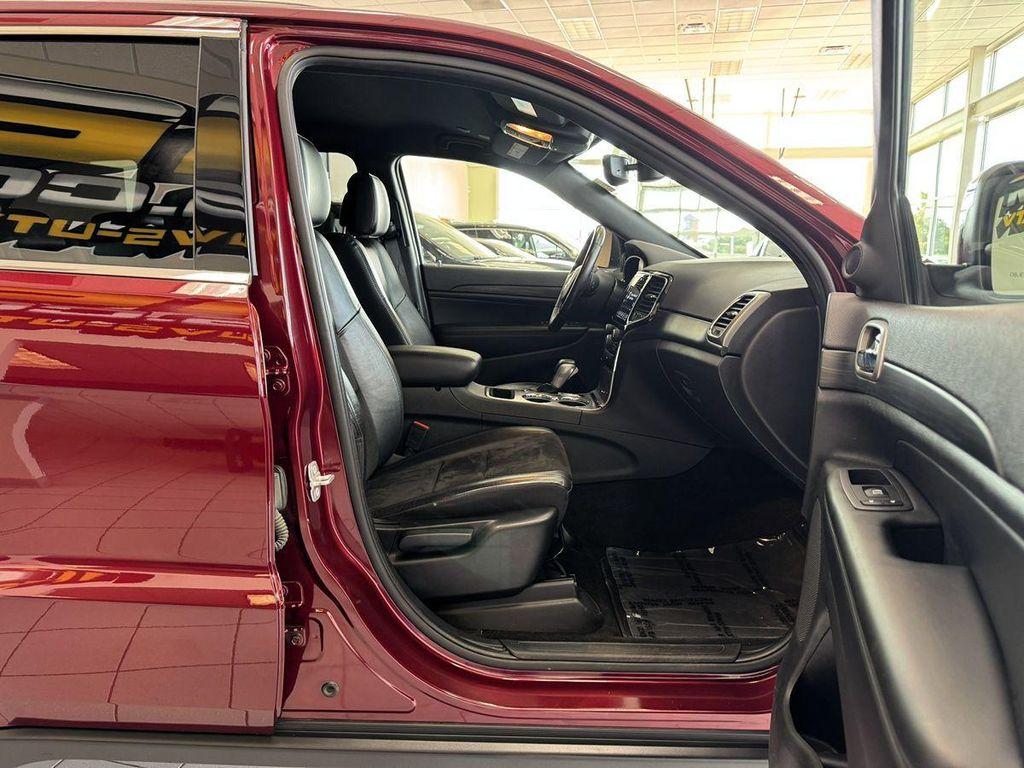 used 2022 Jeep Grand Cherokee car, priced at $28,999