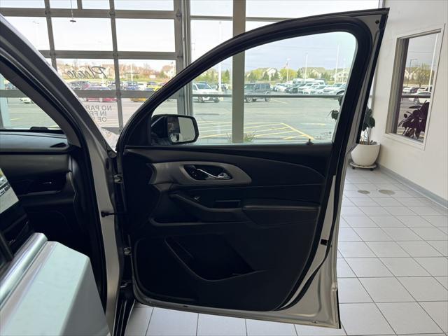 used 2020 Chevrolet Traverse car, priced at $21,999