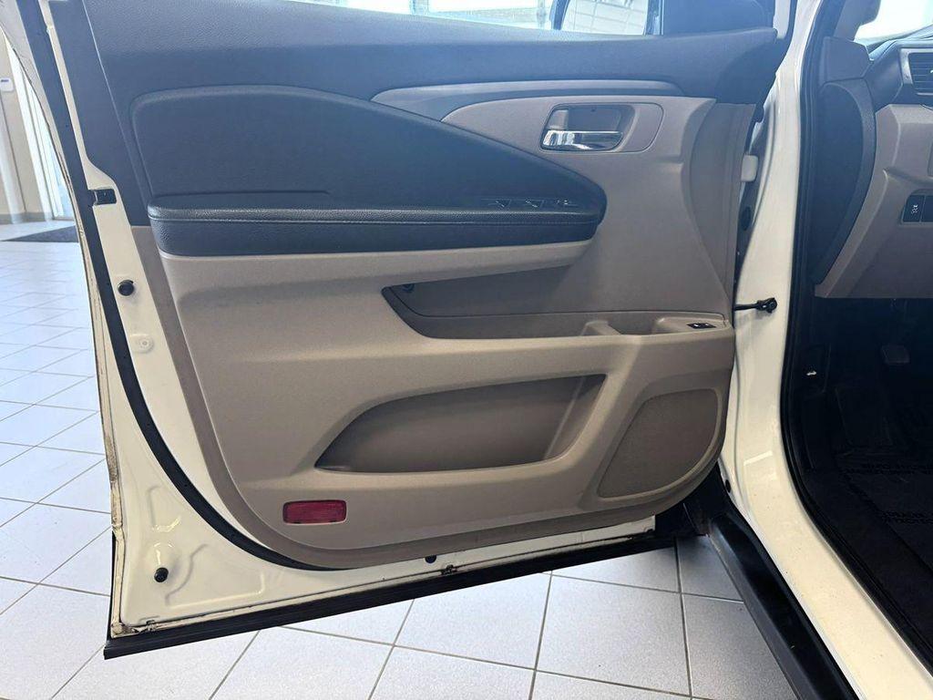 used 2016 Honda Pilot car, priced at $16,999