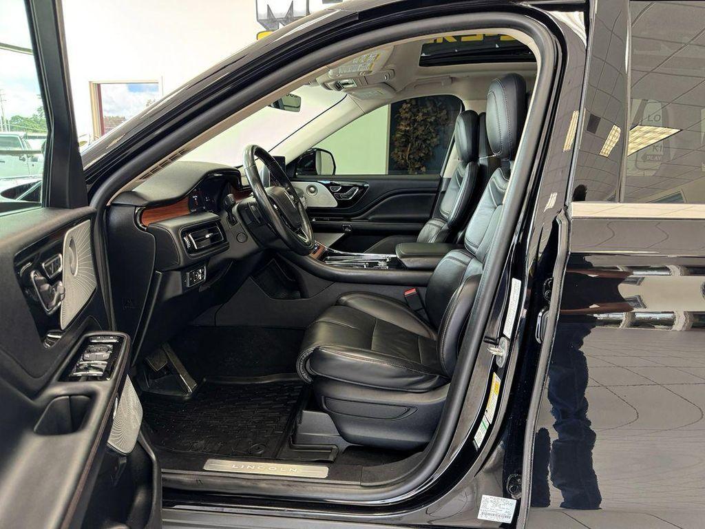 used 2020 Lincoln Aviator car, priced at $31,999