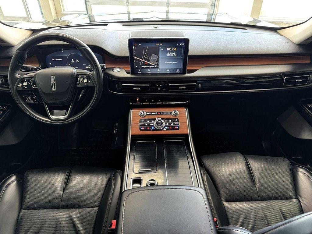 used 2020 Lincoln Aviator car, priced at $31,999