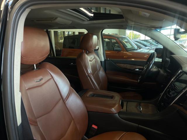 used 2015 Cadillac Escalade ESV car, priced at $32,599