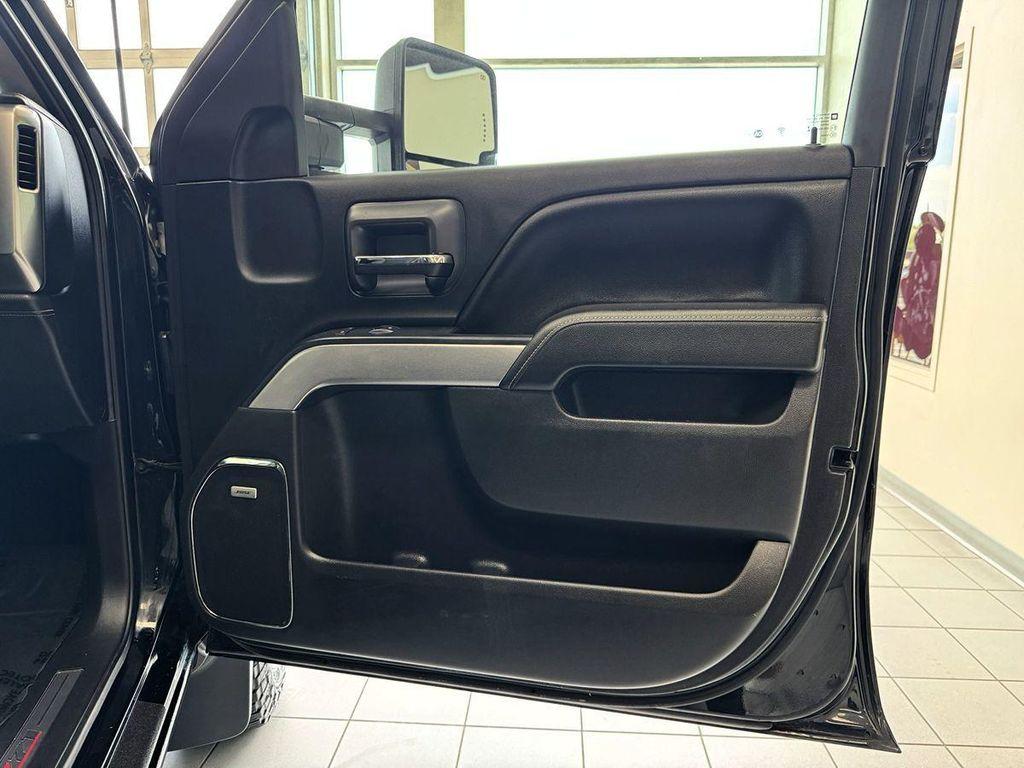 used 2016 Chevrolet Silverado 1500 car, priced at $25,999