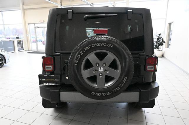 used 2015 Jeep Wrangler Unlimited car, priced at $18,999