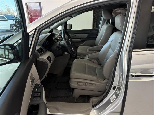 used 2012 Honda Odyssey car, priced at $13,999