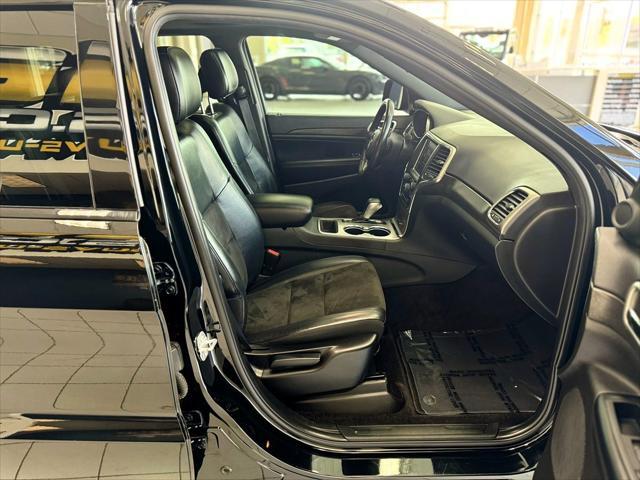 used 2018 Jeep Grand Cherokee car, priced at $18,999