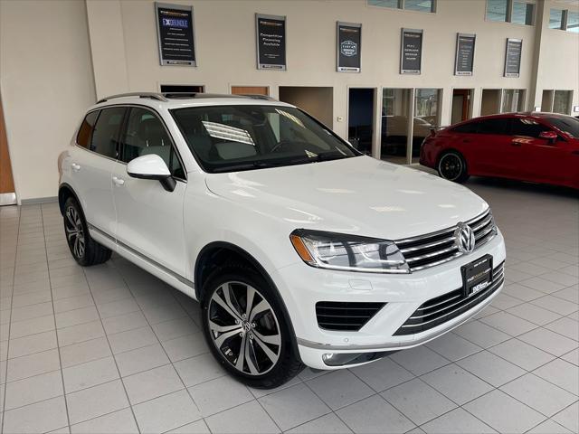 used 2017 Volkswagen Touareg car, priced at $13,999