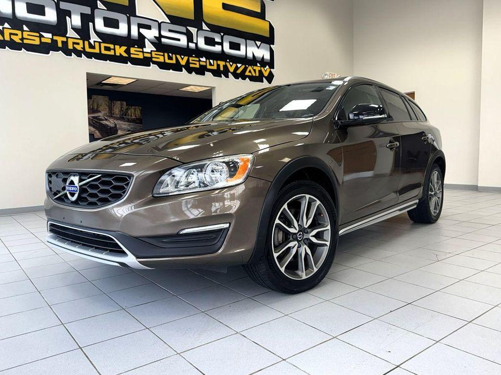 used 2018 Volvo V60 Cross Country car, priced at $16,999