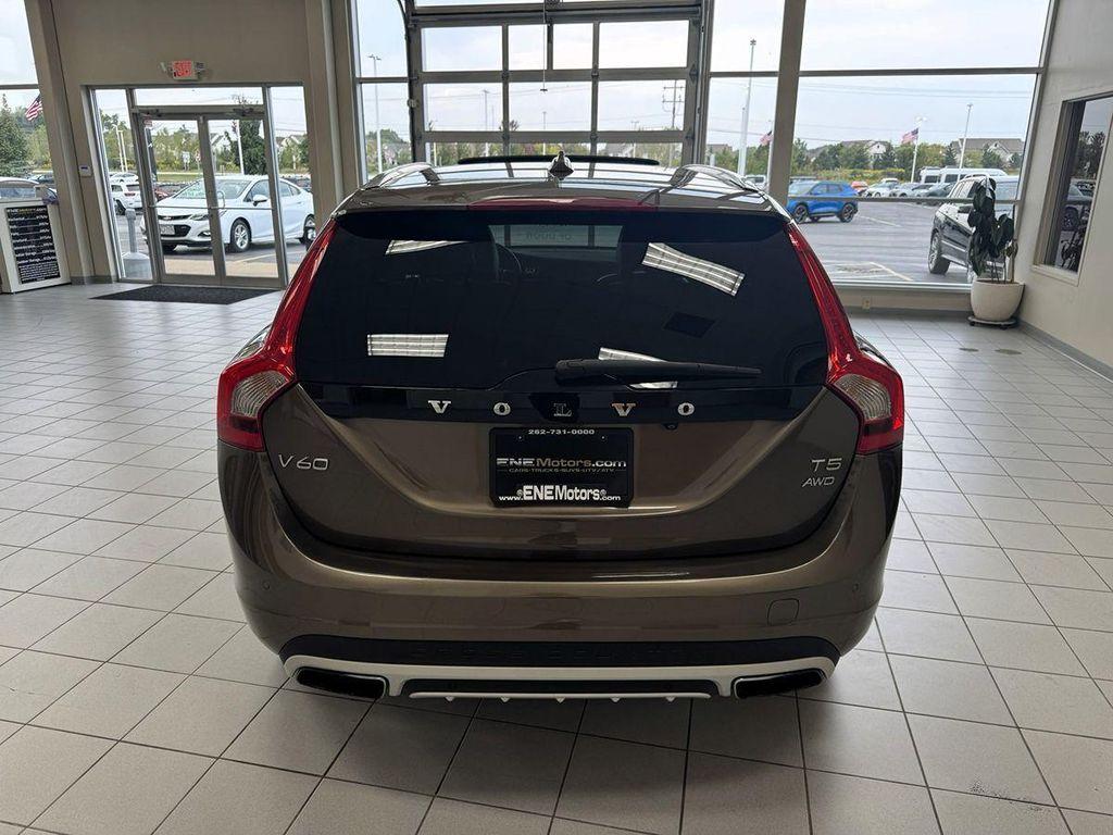 used 2018 Volvo V60 Cross Country car, priced at $16,999