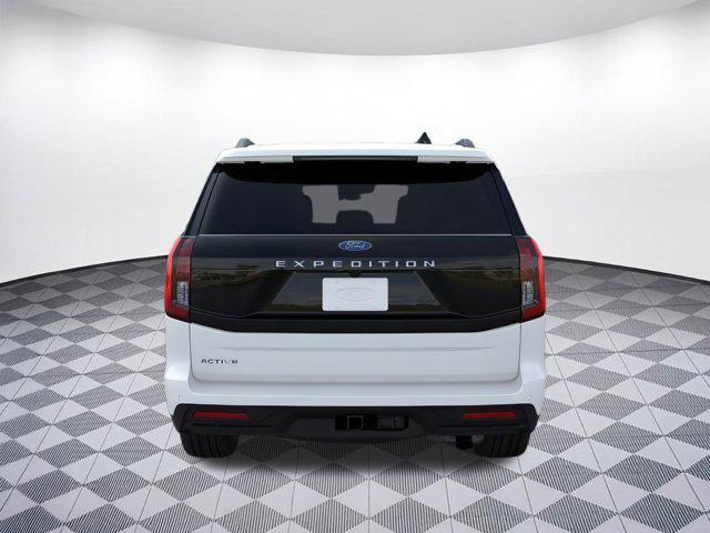 new 2025 Ford Expedition car, priced at $69,701