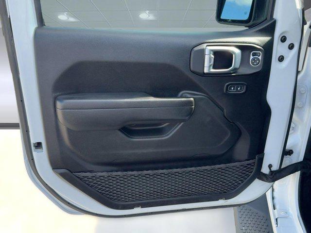 used 2022 Jeep Wrangler Unlimited car, priced at $26,898