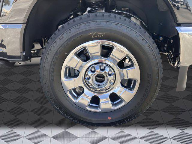 new 2025 Ford F-250 car, priced at $83,352