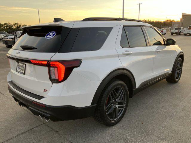 new 2025 Ford Explorer car, priced at $58,083