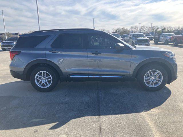 new 2025 Ford Explorer car, priced at $40,991