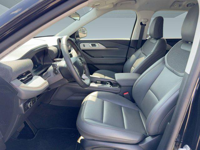 new 2025 Ford Explorer car, priced at $40,772