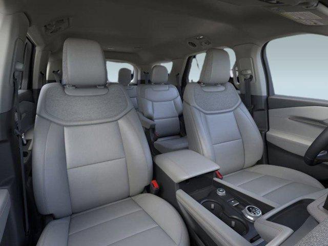 new 2025 Ford Explorer car, priced at $41,641