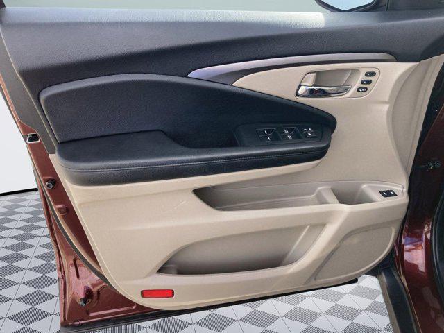 used 2022 Honda Pilot car, priced at $26,797