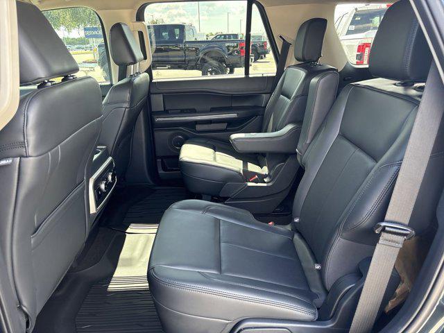 new 2024 Ford Expedition car, priced at $59,095