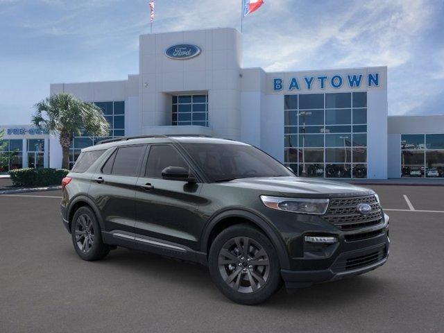 new 2024 Ford Explorer car, priced at $45,592