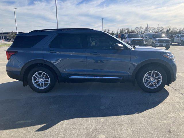 new 2025 Ford Explorer car, priced at $39,991