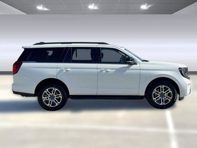 new 2025 Ford Expedition car, priced at $66,693