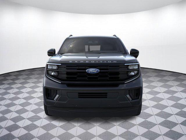 new 2025 Ford Expedition car, priced at $68,361