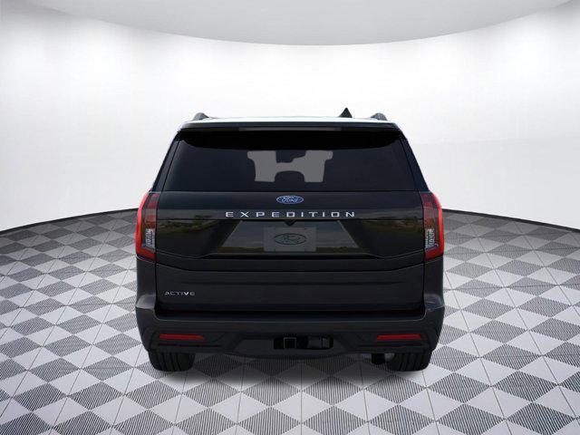 new 2025 Ford Expedition car, priced at $68,361