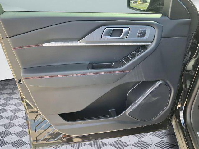 new 2025 Ford Explorer car, priced at $46,924