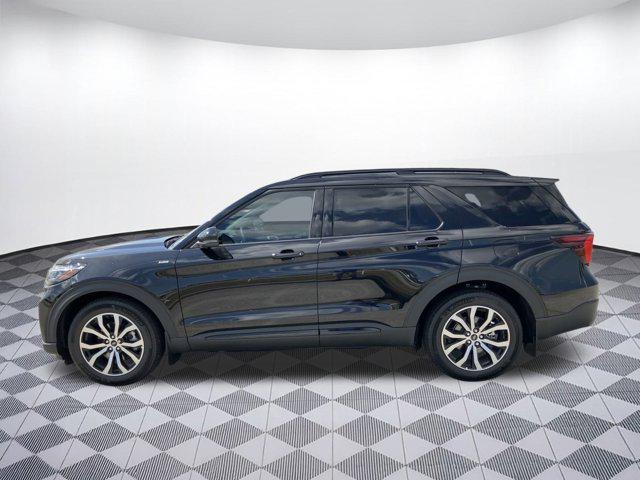 new 2025 Ford Explorer car, priced at $46,924