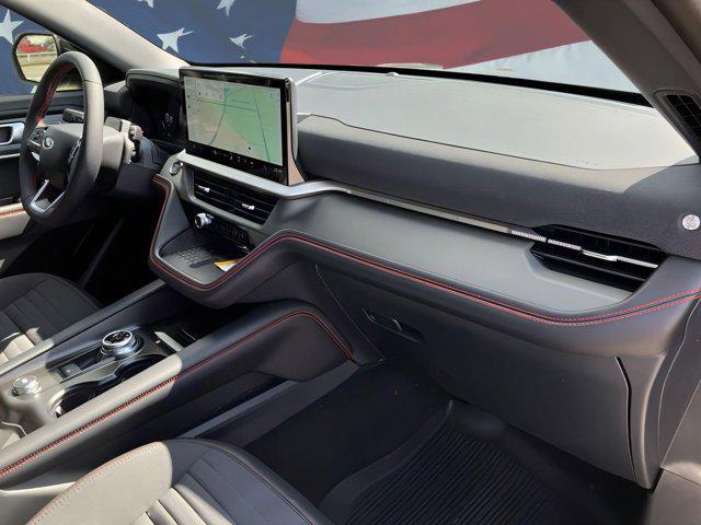 new 2025 Ford Explorer car, priced at $47,923
