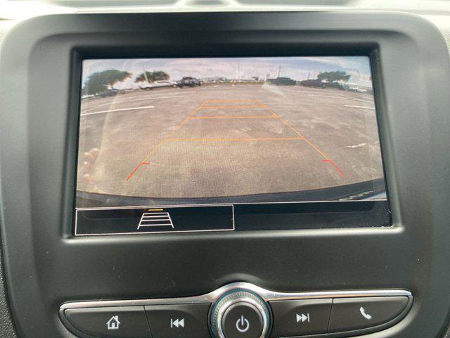 used 2022 Chevrolet Equinox car, priced at $20,999