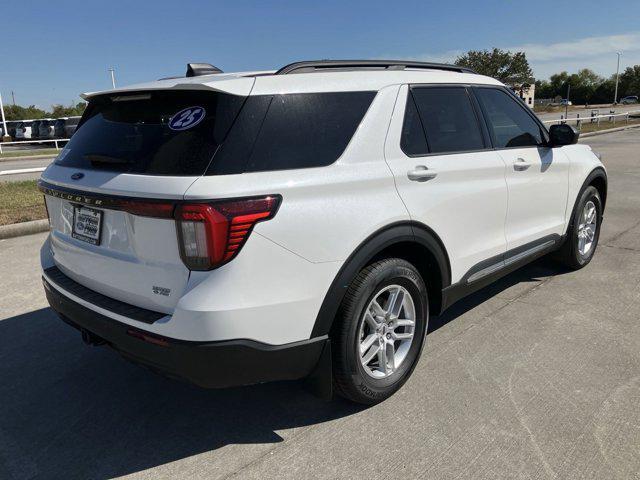 new 2025 Ford Explorer car, priced at $38,682