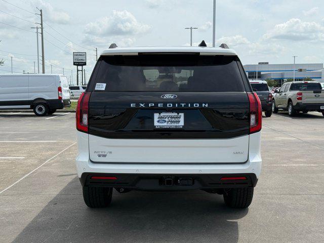new 2025 Ford Expedition Max car, priced at $68,721
