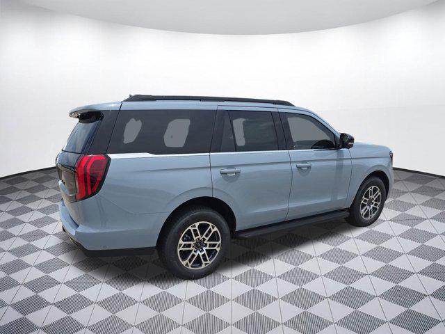 new 2025 Ford Expedition car, priced at $68,951