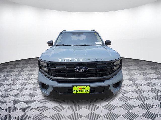 new 2025 Ford Expedition car, priced at $68,951